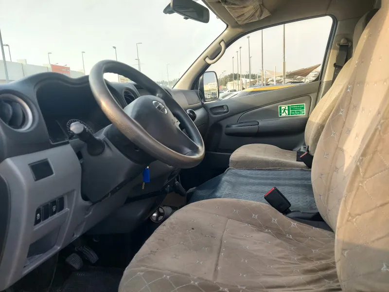2022 Nissan Urvan in Dubai
