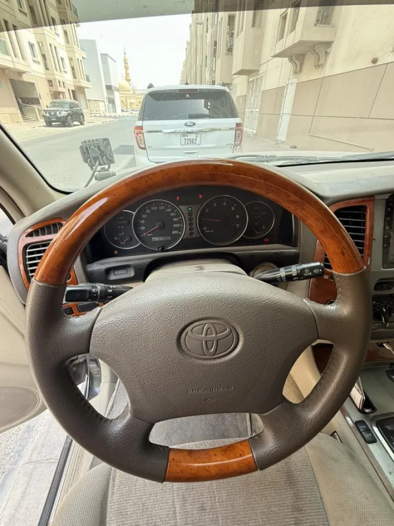 2005 Toyota Land Cruiser in Dubai