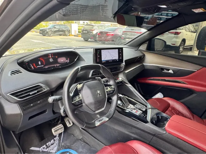 2022 Peugeot 3008 in Dubai
