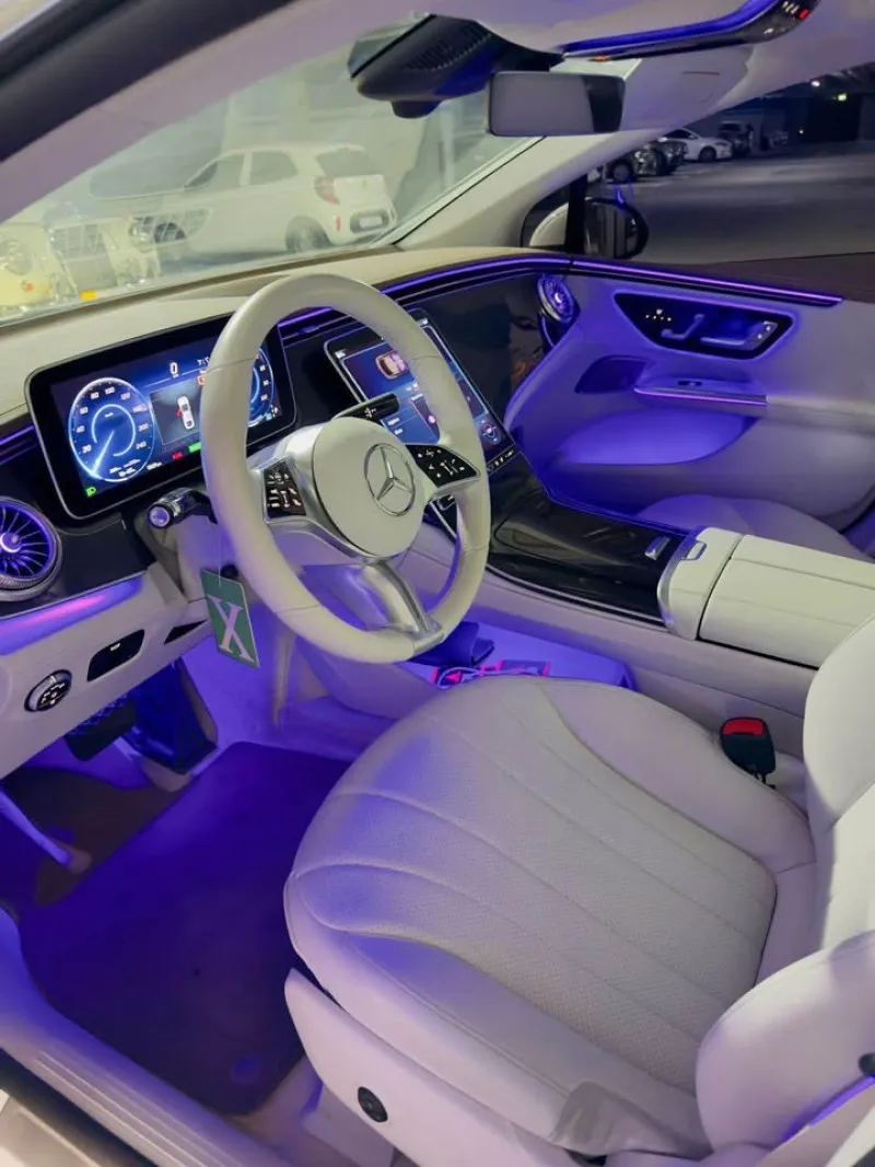 2023 مرسيدس-بنز EQE - اي كي اي in Dubai