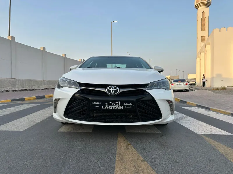 2016 Toyota Camry in Dubai