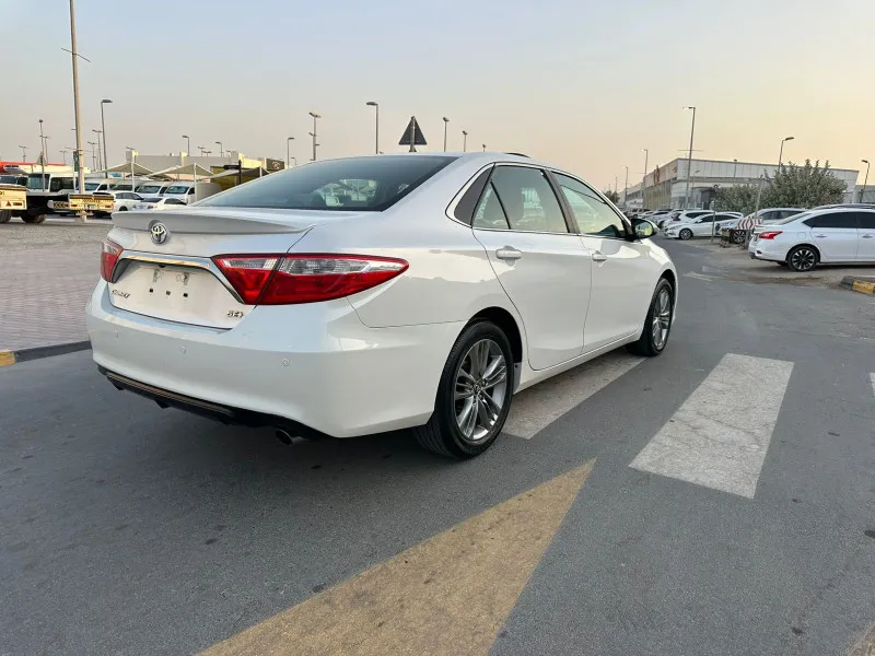 2016 Toyota Camry in Dubai