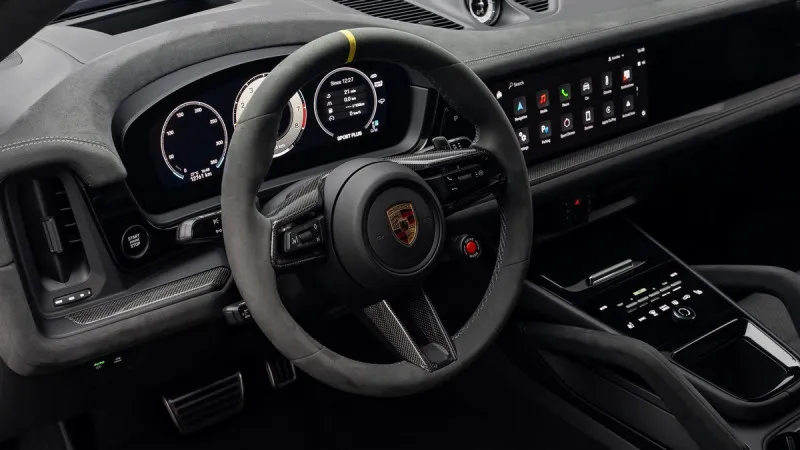 2024 Porsche Cayenne in Dubai
