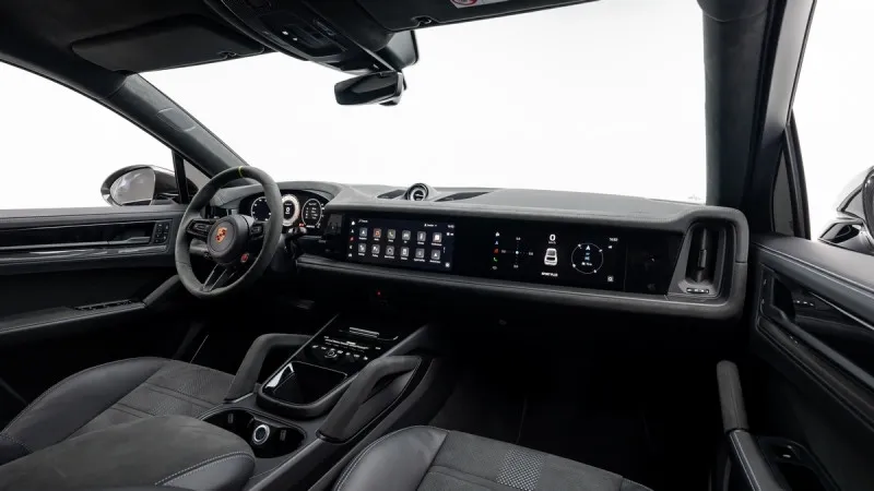 2024 Porsche Cayenne in Dubai