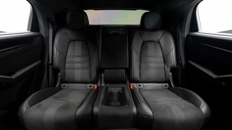 2024 Porsche Cayenne in Dubai
