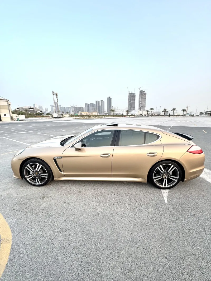 2011 Porsche Panamera in Dubai