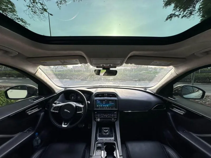2020 Jaguar F-Pace in Dubai