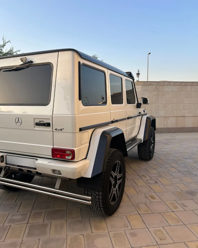 2017 مرسيدس-بنز 4X4 جي كلاس in Dubai