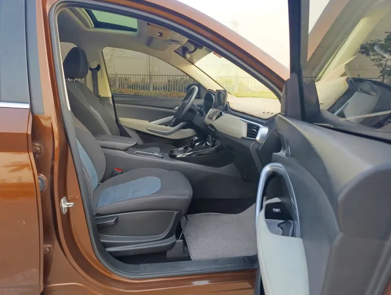 2023 Chevrolet Captiva in Dubai