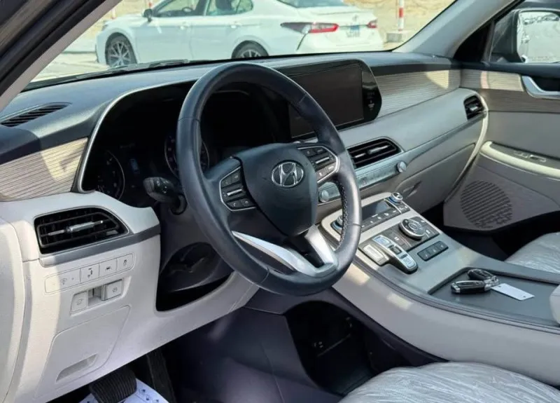 2022 Hyundai Palisade in Dubai