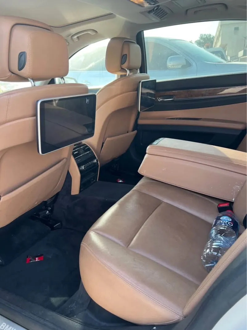 2010 BMW 7-Series in Dubai