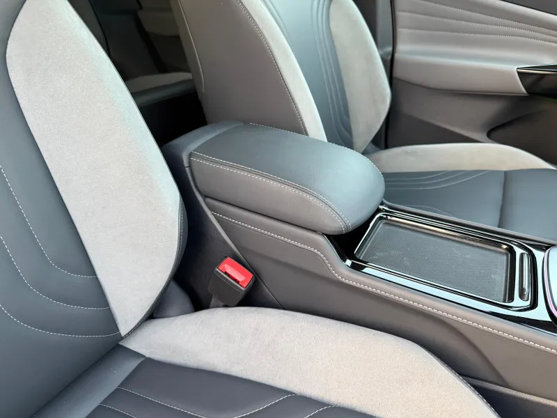2022 Volkswagen ID 4 in Dubai