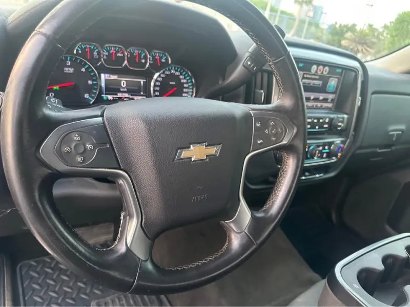 2015 Chevrolet Silverado in Dubai