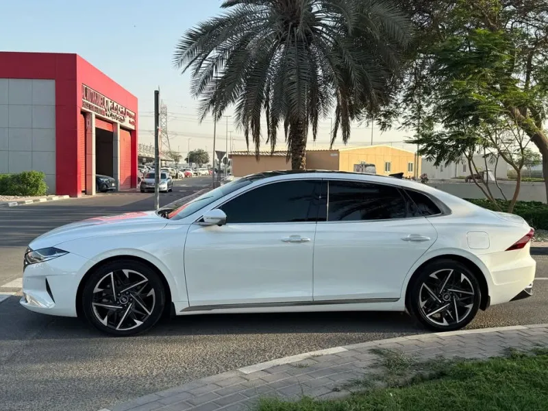 2021 Hyundai Azera in Dubai