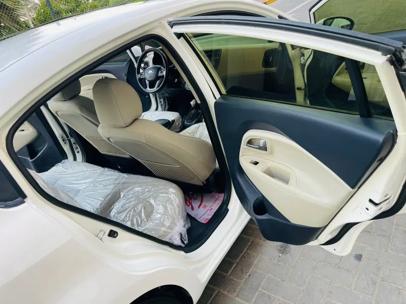 2014 Kia Rio in Dubai