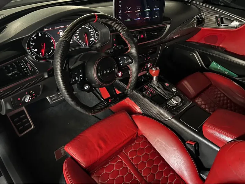 2015 Audi RS7 in Dubai