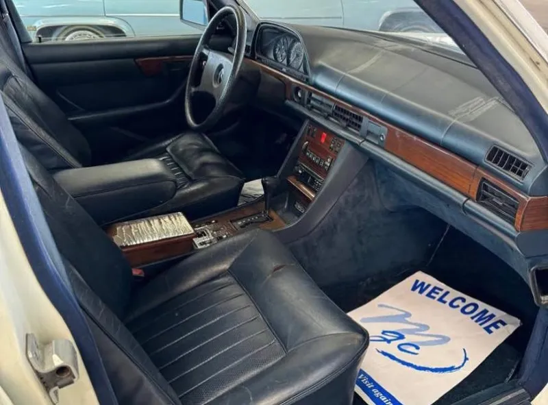 1984 Mercedes-Benz 300 in Dubai