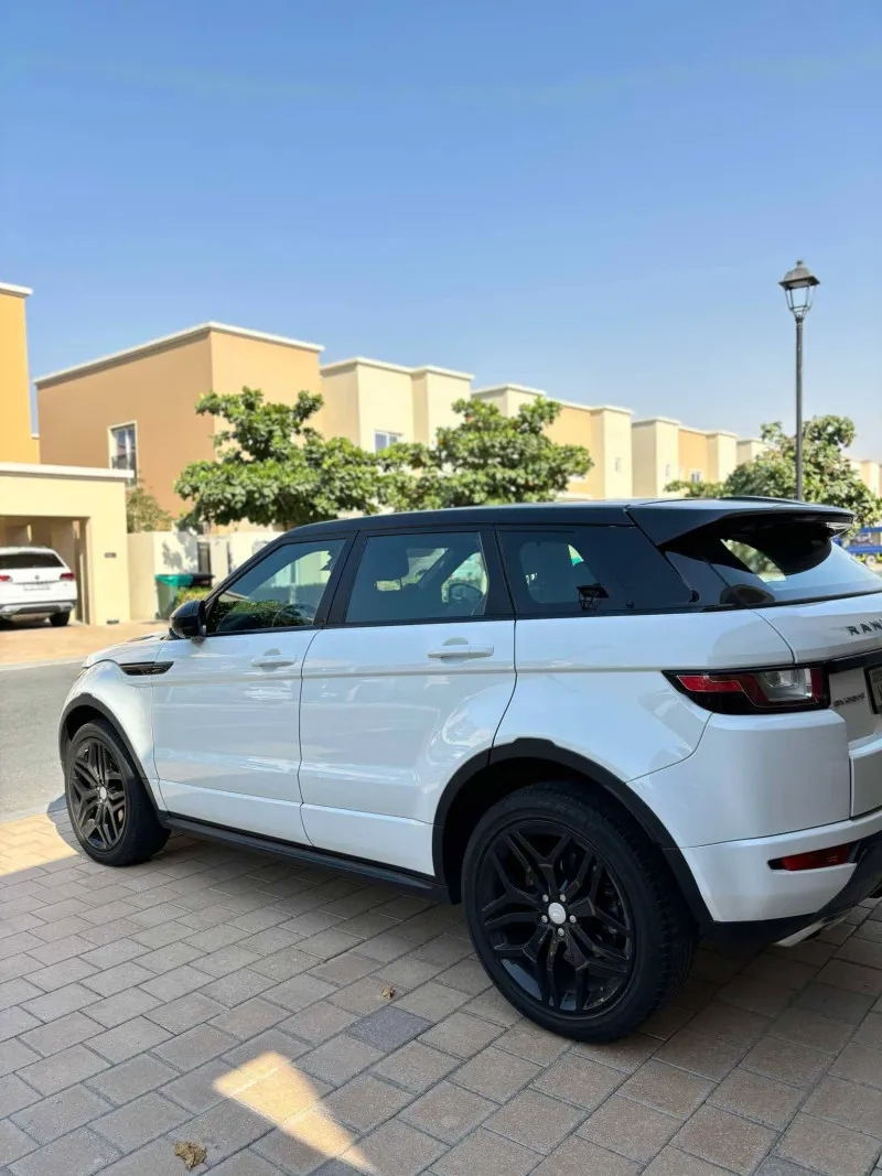 2016 لاند روفر رانج روفر ايفوك in Dubai