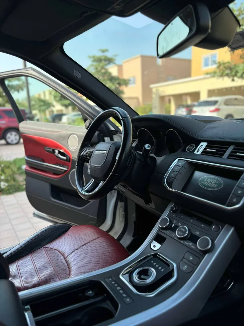 2016 لاند روفر رانج روفر ايفوك in Dubai