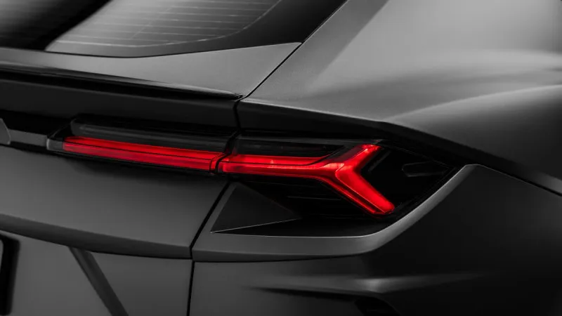 2021 Lamborghini URUS in Dubai