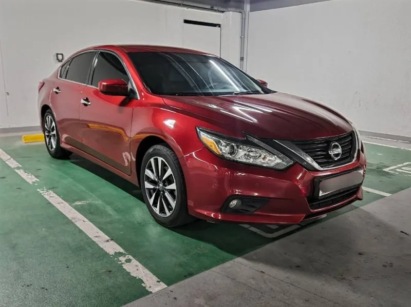 2017 Nissan Altima in Dubai