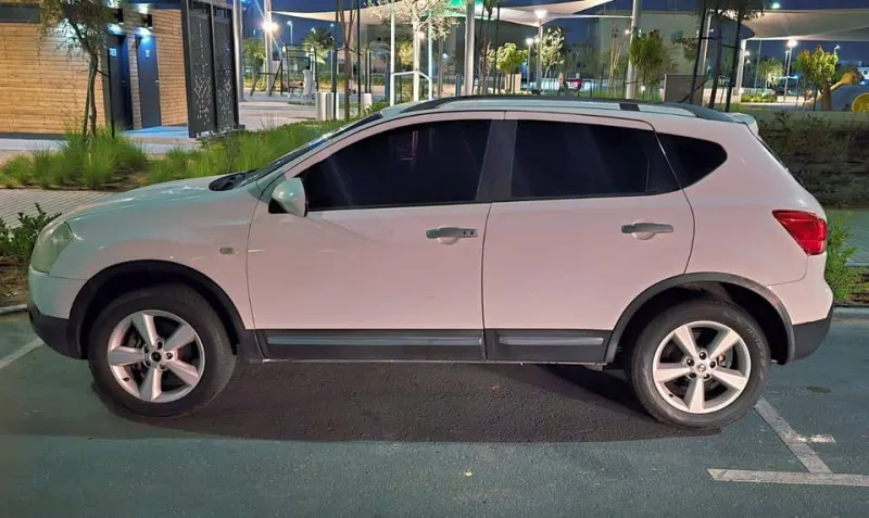 2010 Nissan Qashqai in Dubai