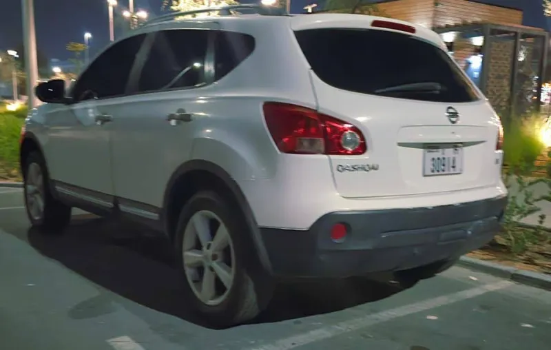 2010 Nissan Qashqai in Dubai