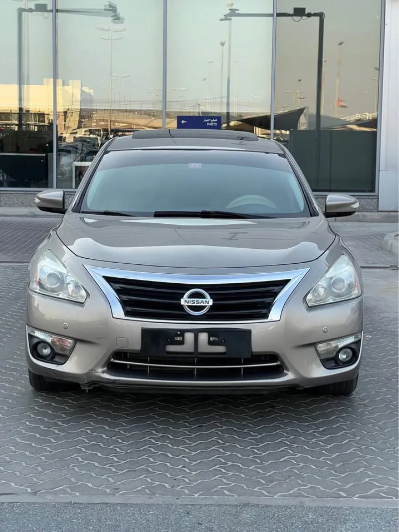 2014 Nissan Altima in Dubai