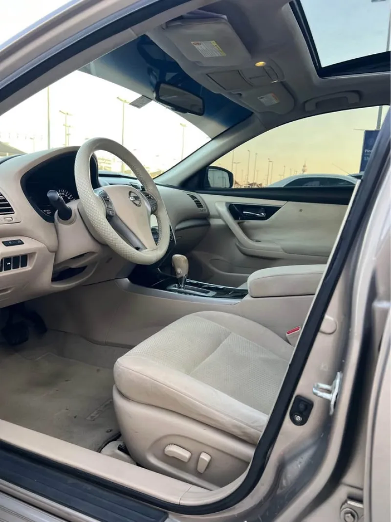 2014 Nissan Altima in Dubai