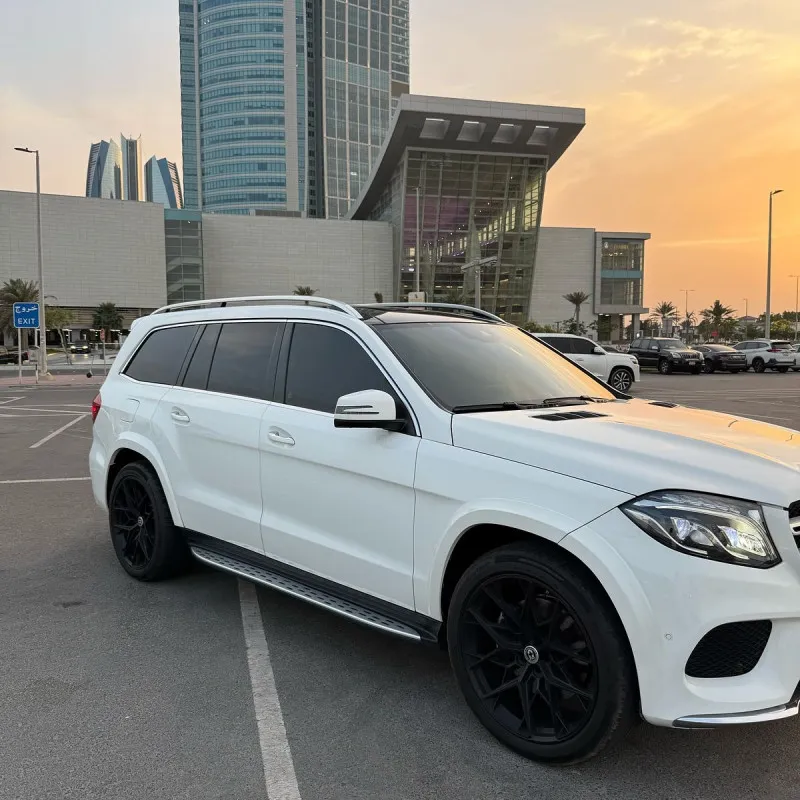 2017 Mercedes-Benz GLS in Dubai