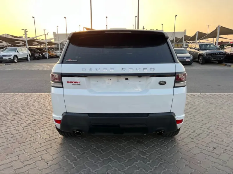 2014 Land Rover Range Rover Sport in Dubai