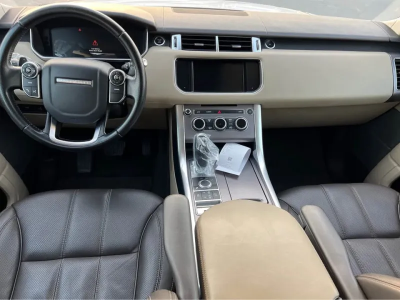 2014 Land Rover Range Rover Sport in Dubai