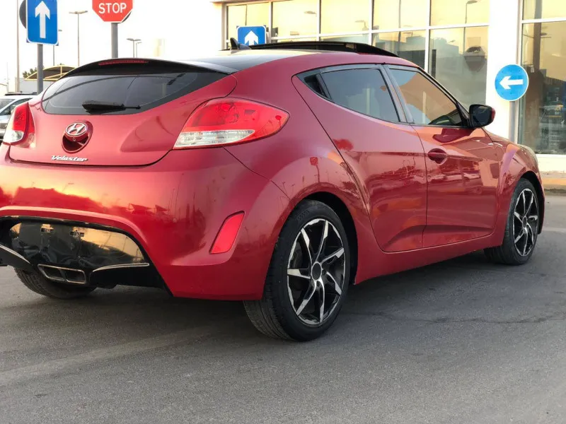 2012 Hyundai Veloster in Dubai