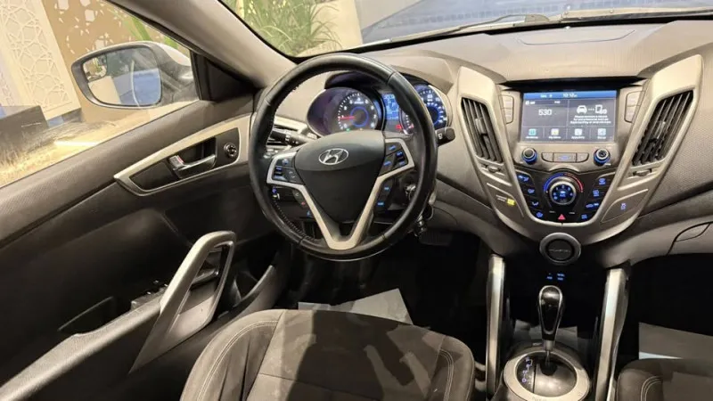 2017 Hyundai Veloster in Dubai