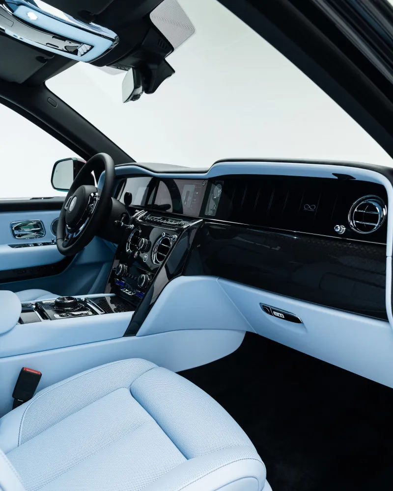 2025 Rolls Royce Cullinan in Dubai