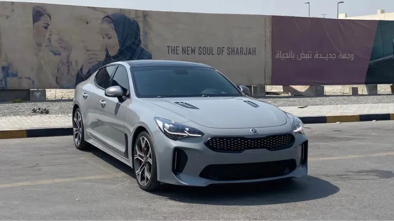 2020 كيا ستينجر in Dubai