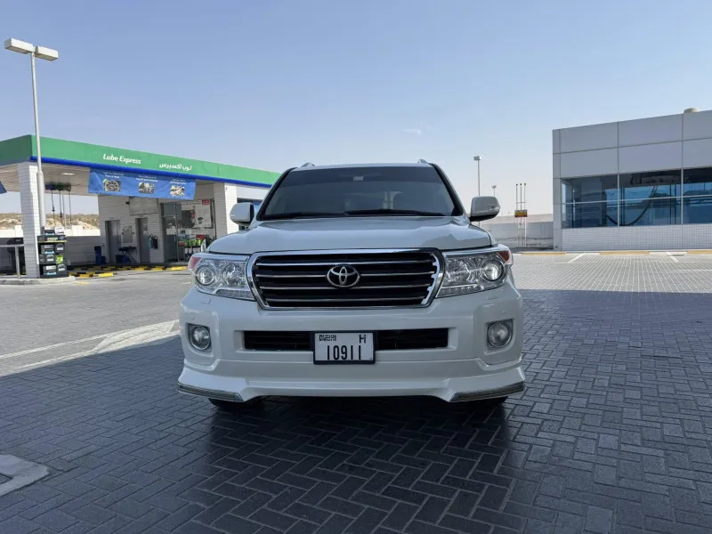 2015 Toyota Land Cruiser in Dubai