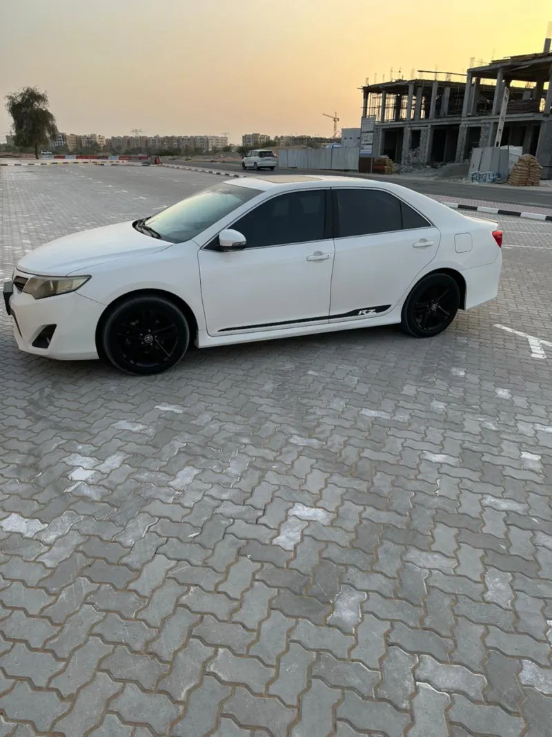 2015 Toyota Camry in Dubai