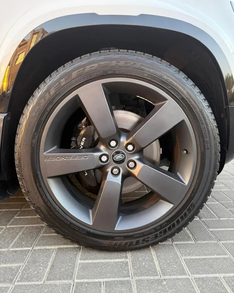 2023 Land Rover Defender in Dubai