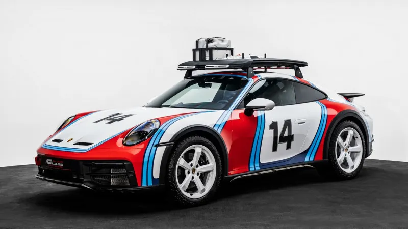 2023 Porsche 911 Carrera in Dubai