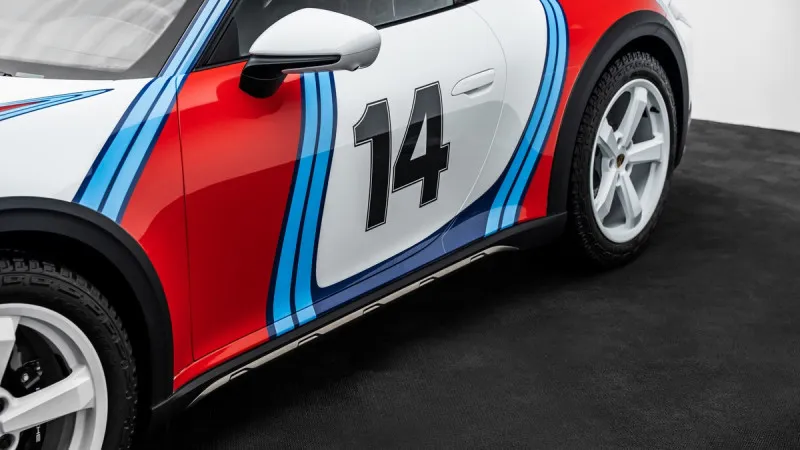 2023 Porsche 911 Carrera in Dubai