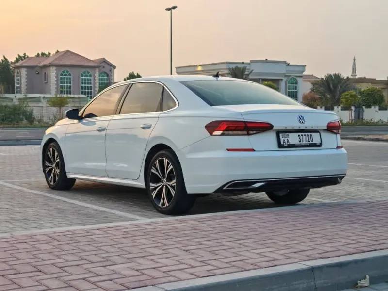 2020 Volkswagen Passat in Dubai