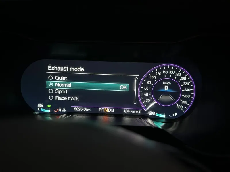 2022 Ford Mustang in Dubai