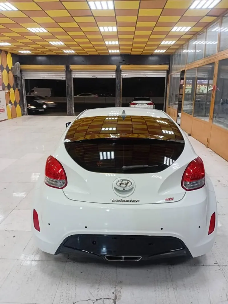 2013 Hyundai Veloster in Dubai