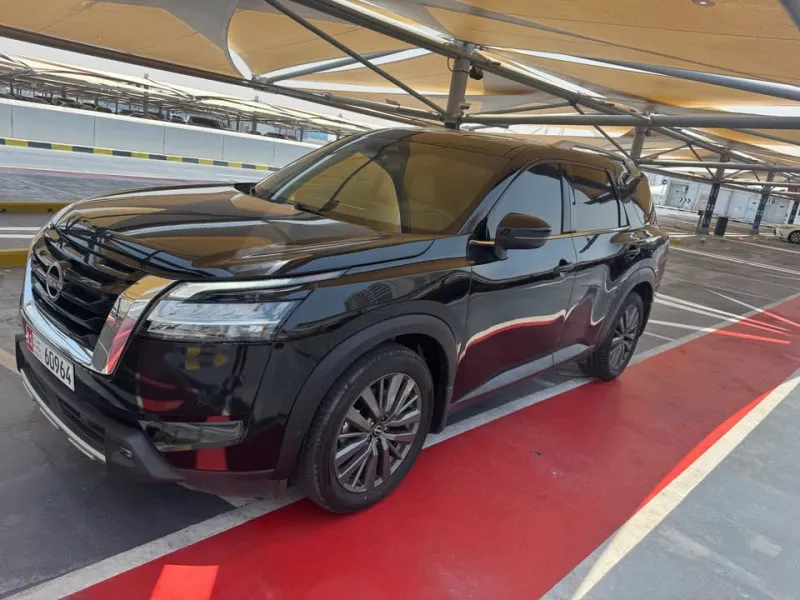 2022 Nissan Pathfinder in Dubai