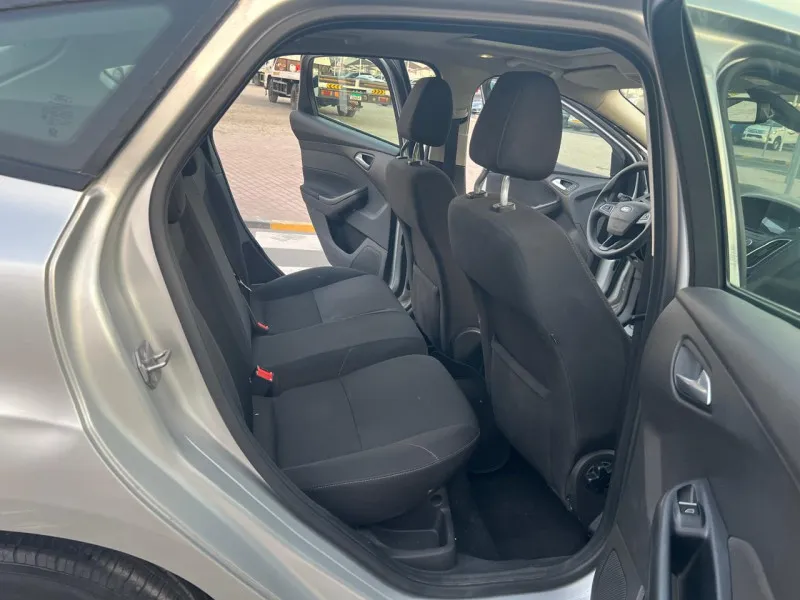 2015 Ford Focus in Dubai