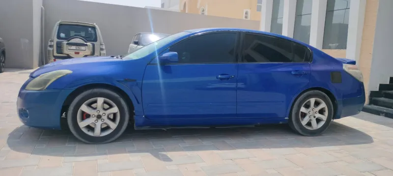 2010 Nissan Altima in Dubai