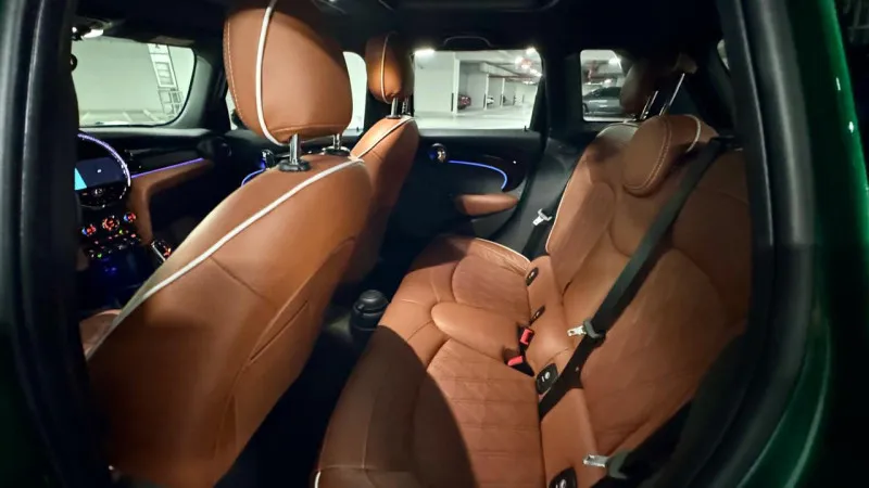 2023 Mini Cooper SE in Dubai