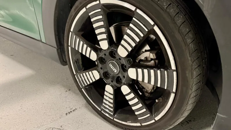2023 Mini Cooper SE in Dubai