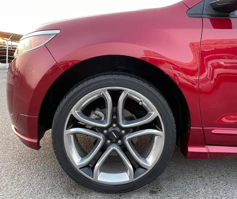 2013 Ford Edge in Dubai